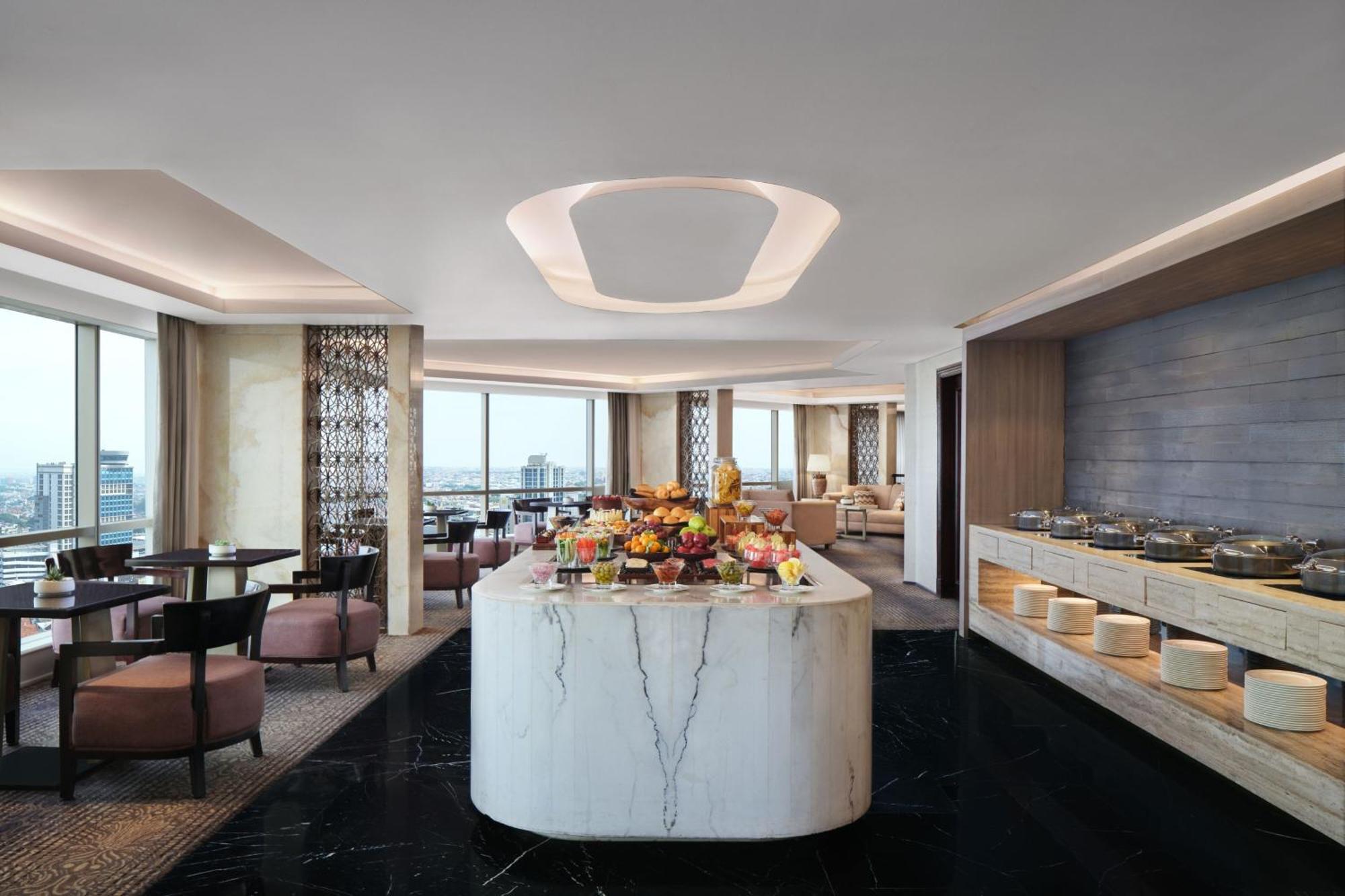 Jw Marriott Hotel Surabaya