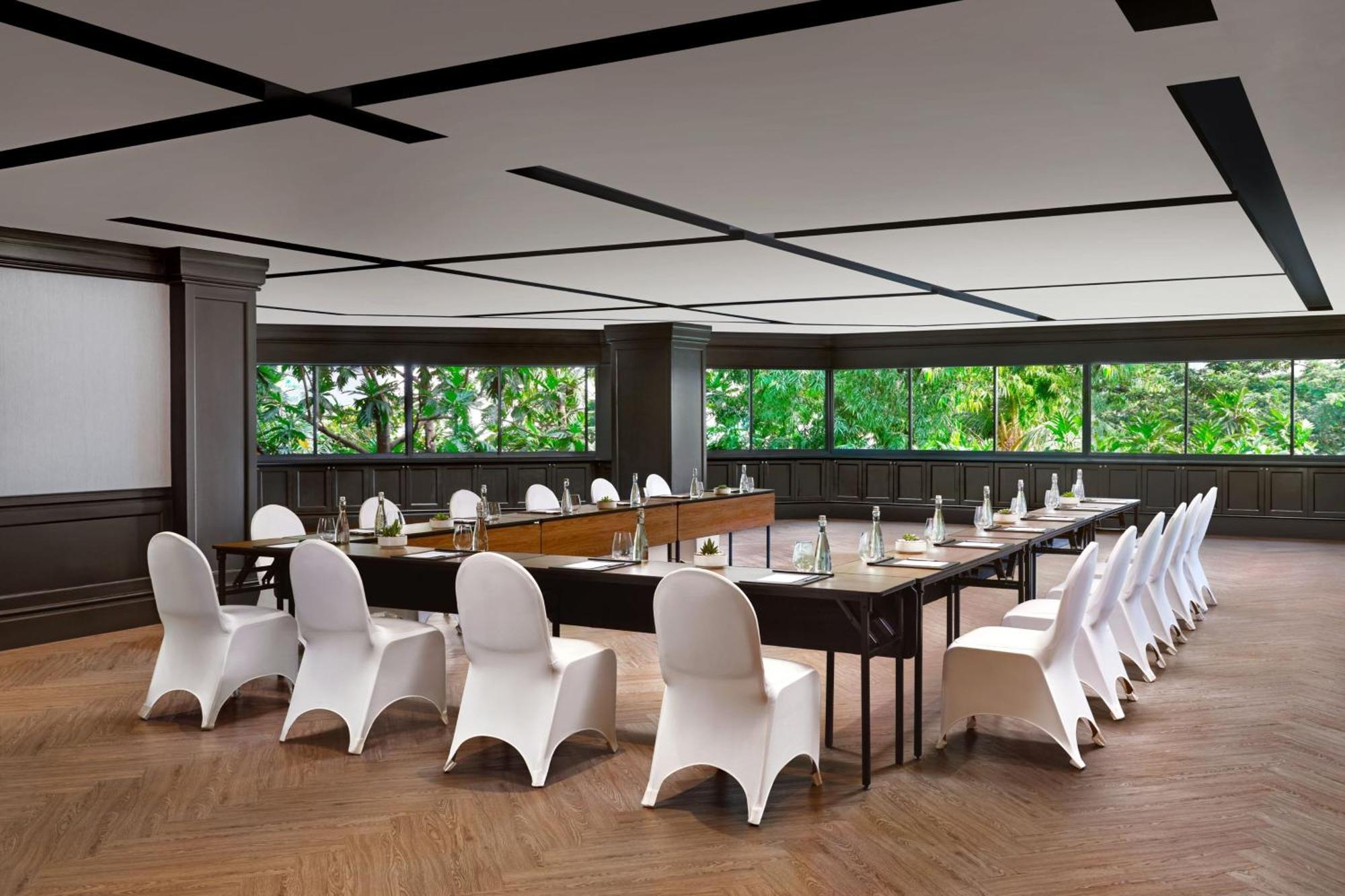 Jw Marriott Hotel Surabaya